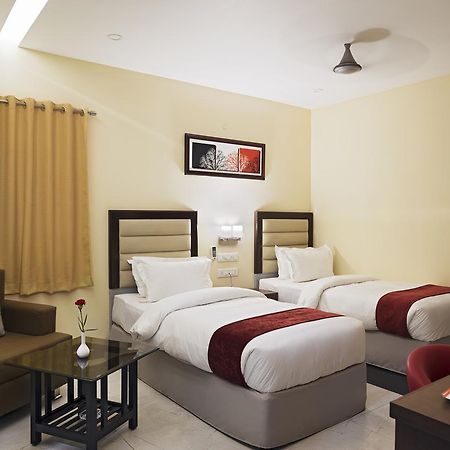 Sunshine Hotel Raigarh Exterior foto